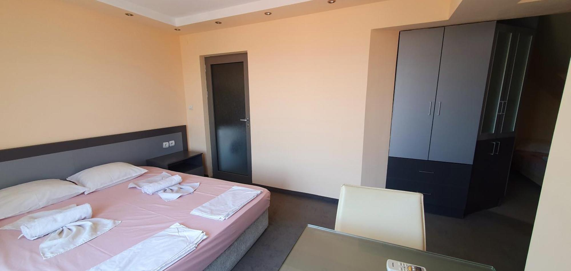 Хотел Дани サンダンスキ 部屋 写真