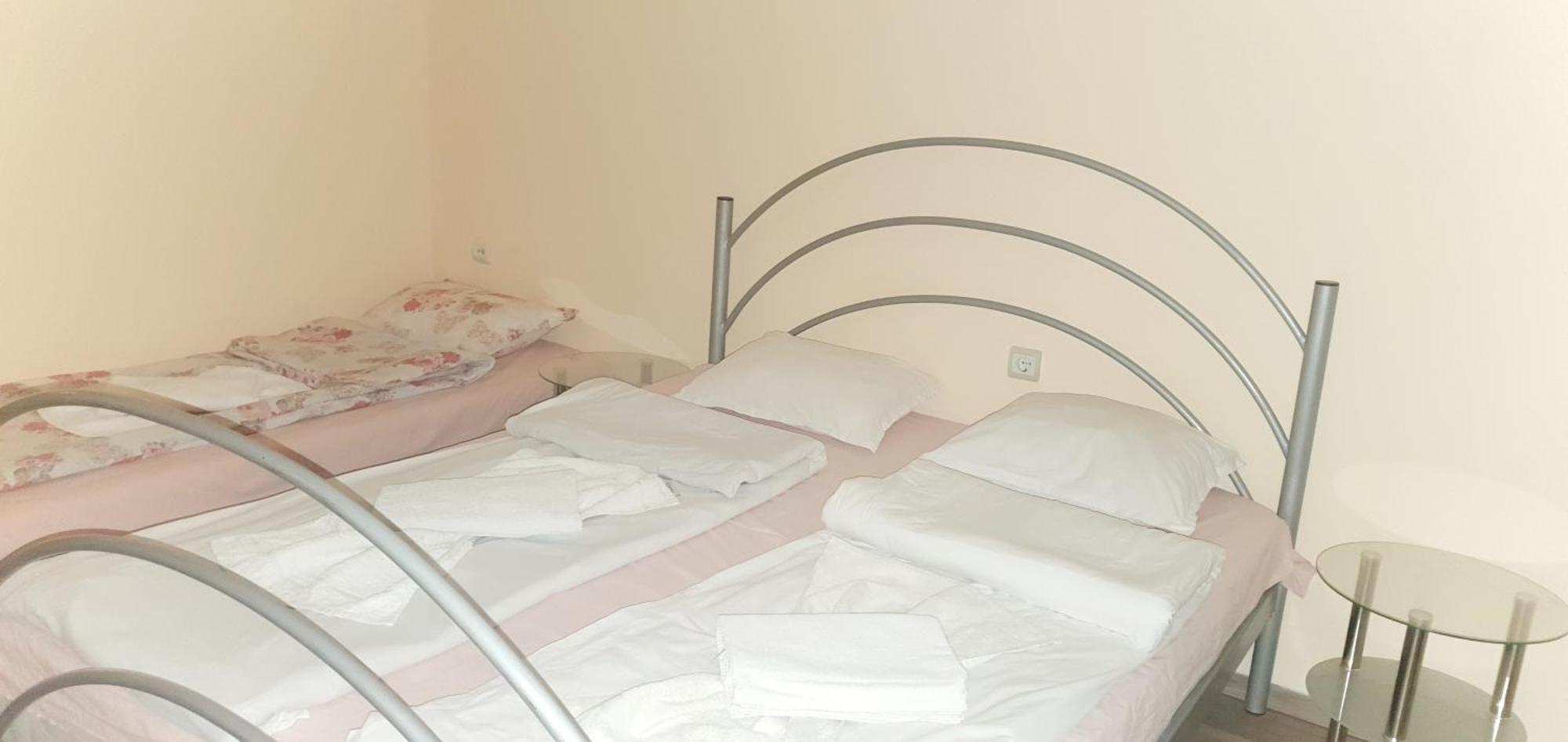 Хотел Дани サンダンスキ 部屋 写真